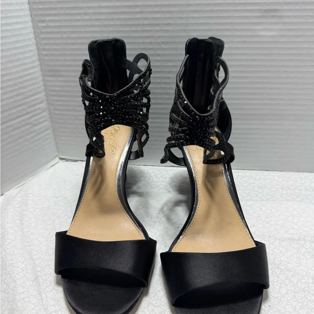 Jewel Badgley Mischka Shoes wedge heel black satin shiny rhinestones zipper 8.5